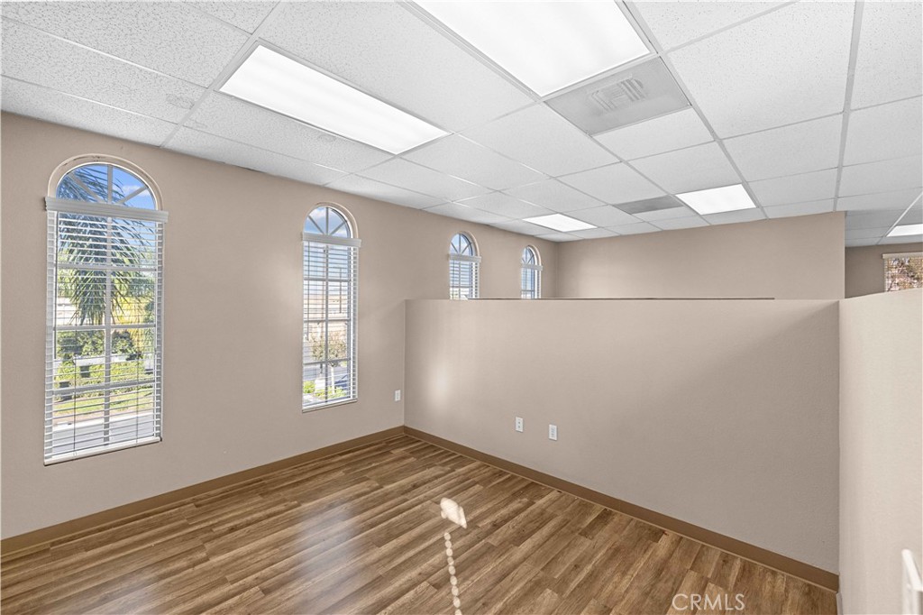 232 E Grand Boulevard