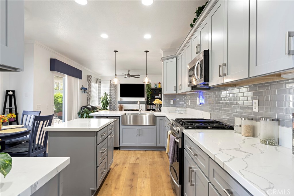 2725 Springhill Drive