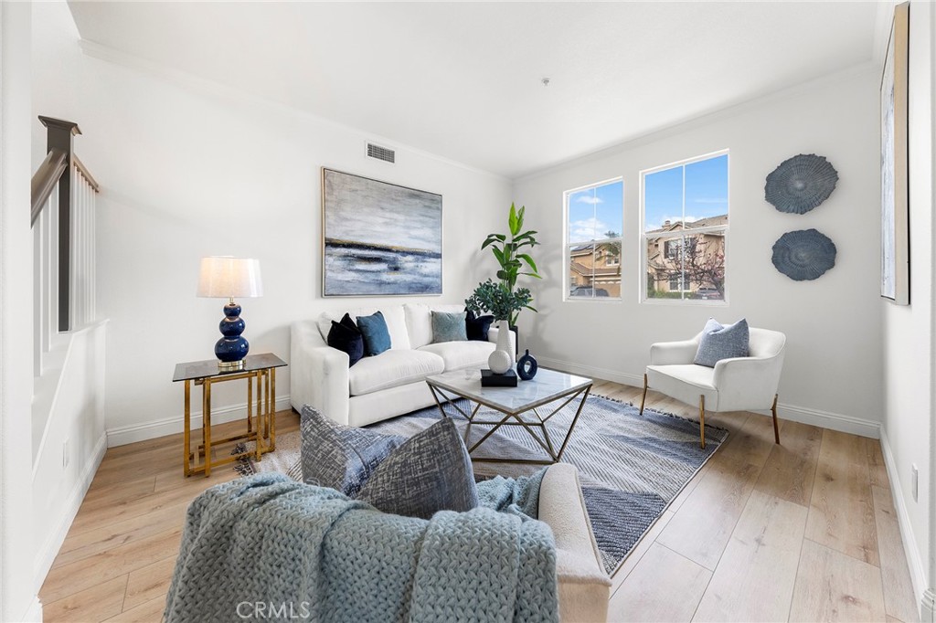 5786 Adam Court