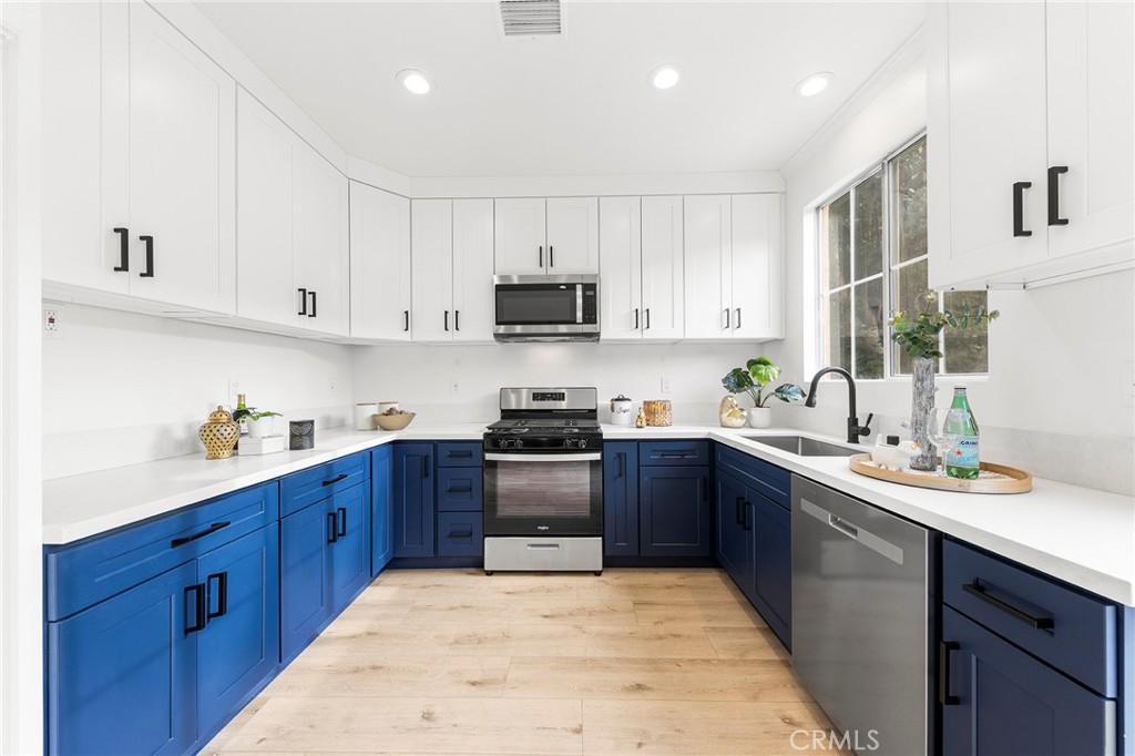 5786 Adam Court