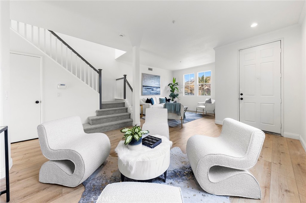 5786 Adam Court