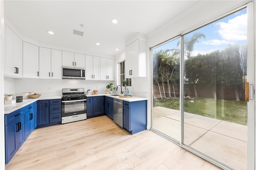 5786 Adam Court