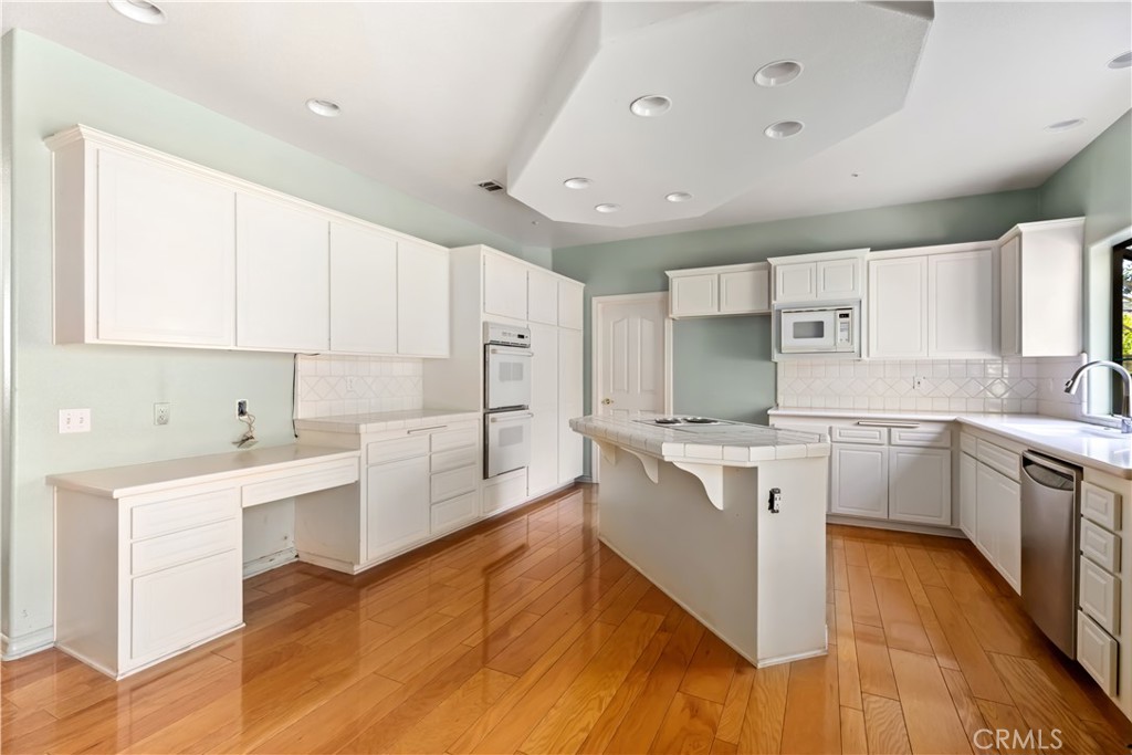 30616 Kristin Court