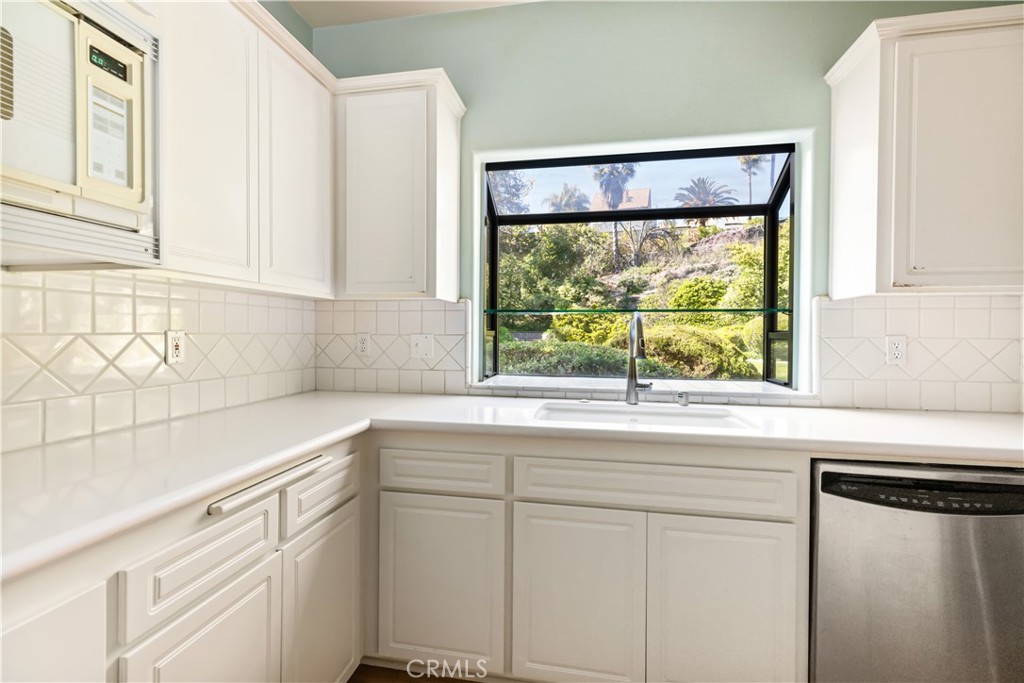 30616 Kristin Court