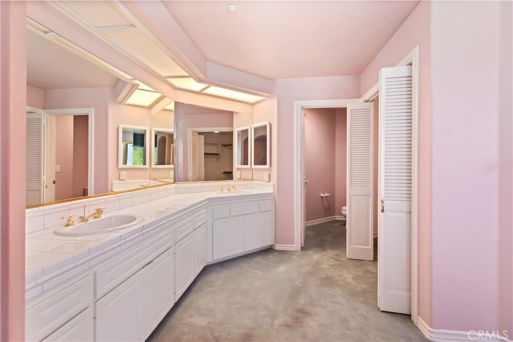 30616 Kristin Court