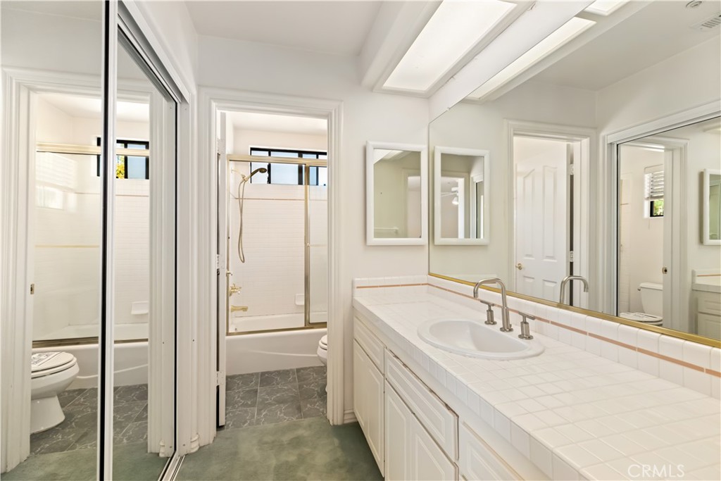 30616 Kristin Court