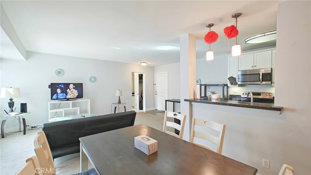 10982 Roebling Avenue 433