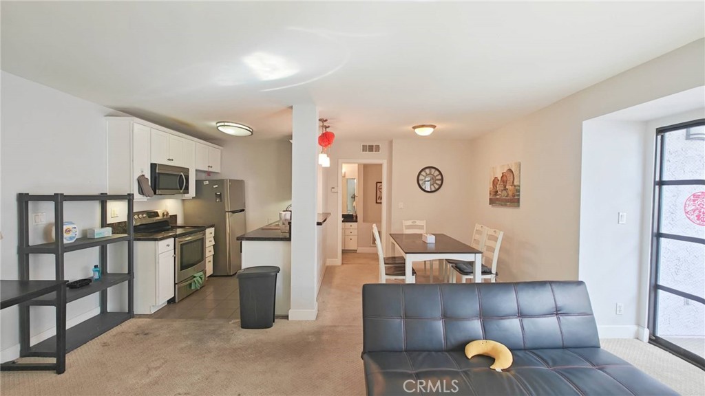 10982 Roebling Avenue 433