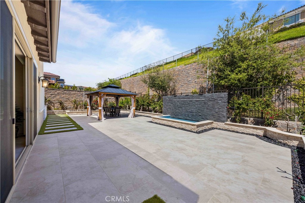 5477 Heritage Oak dr