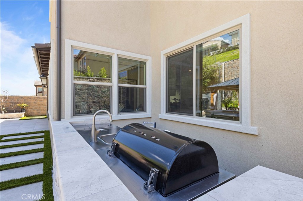 5477 Heritage Oak dr