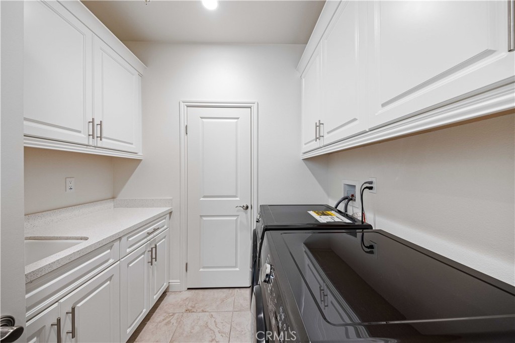 5477 Heritage Oak dr