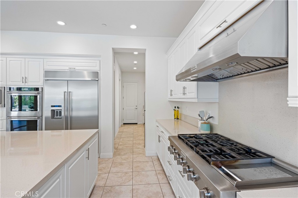 5477 Heritage Oak dr