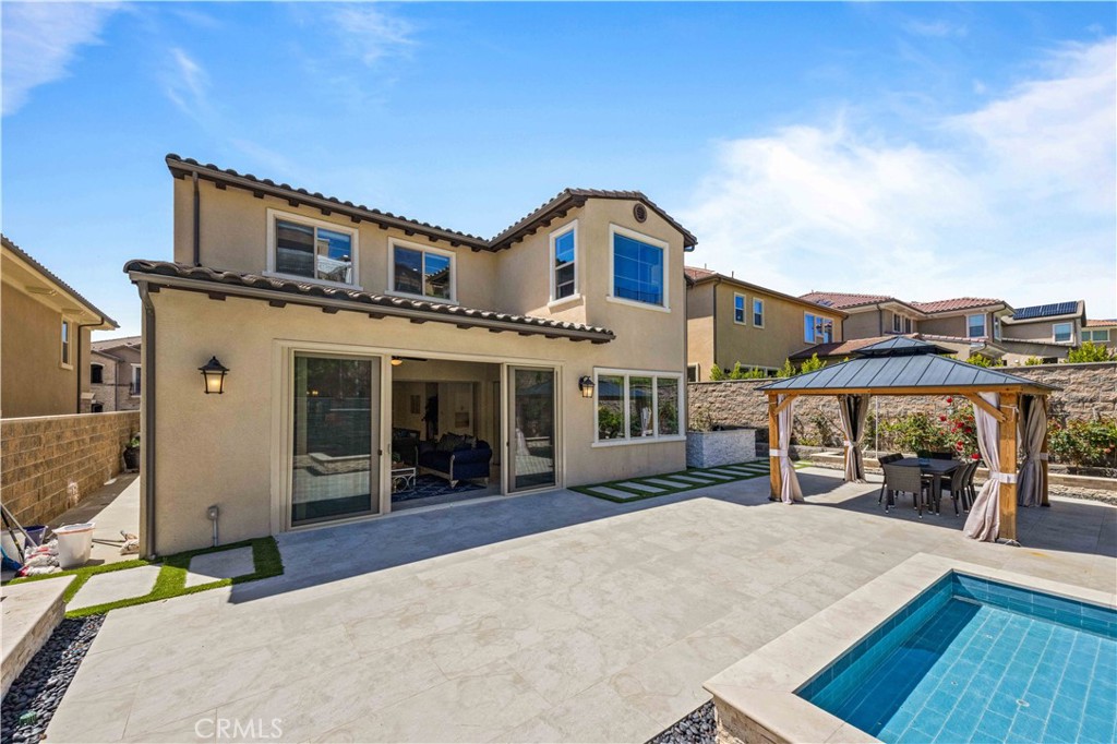 5477 Heritage Oak dr