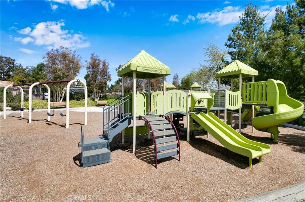 21122 Blossom Way