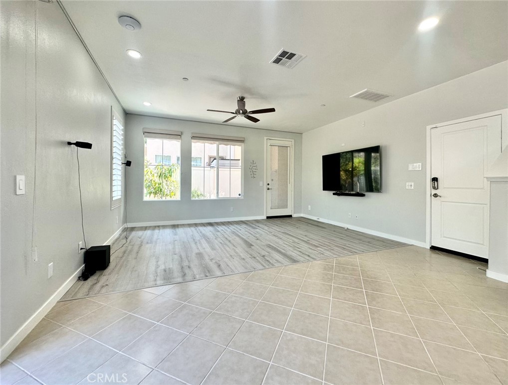 21122 Blossom Way