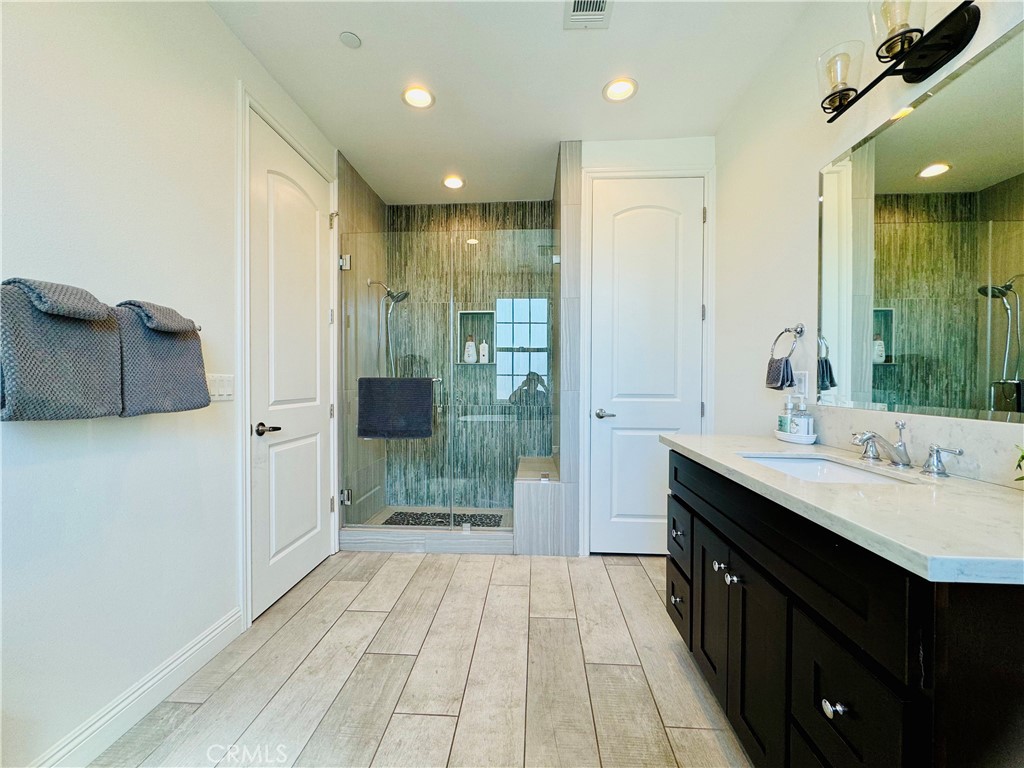 118 N allen Avenue 5