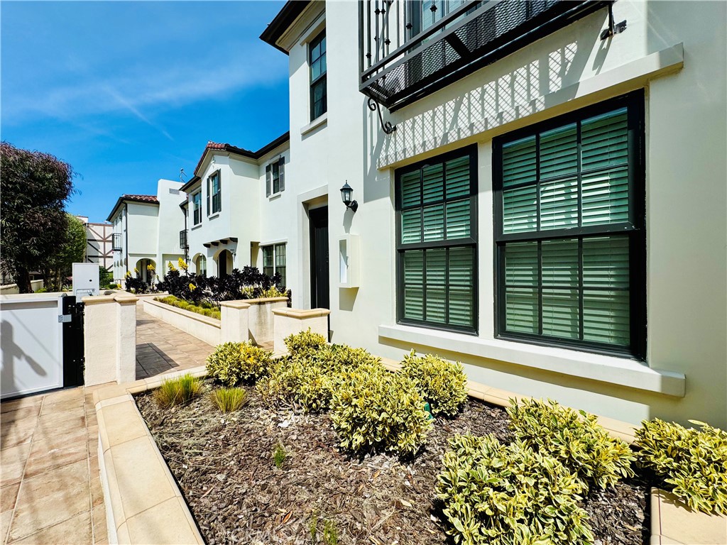 118 N allen Avenue 5