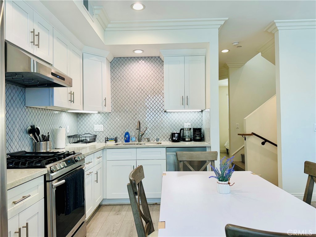 118 N allen Avenue 5