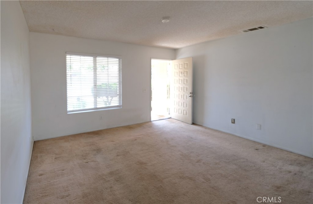 13373 Reindeer Street