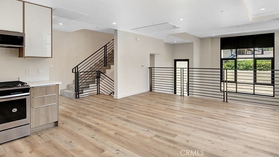 505 N Santa Anita Ave Unit A