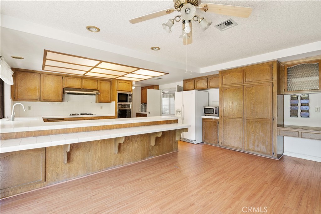 3518 North Mills Avenue