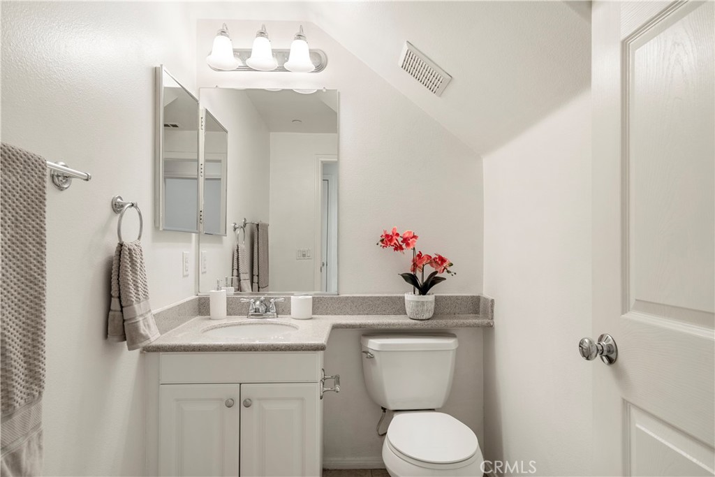 215 West Zinfandel Drive