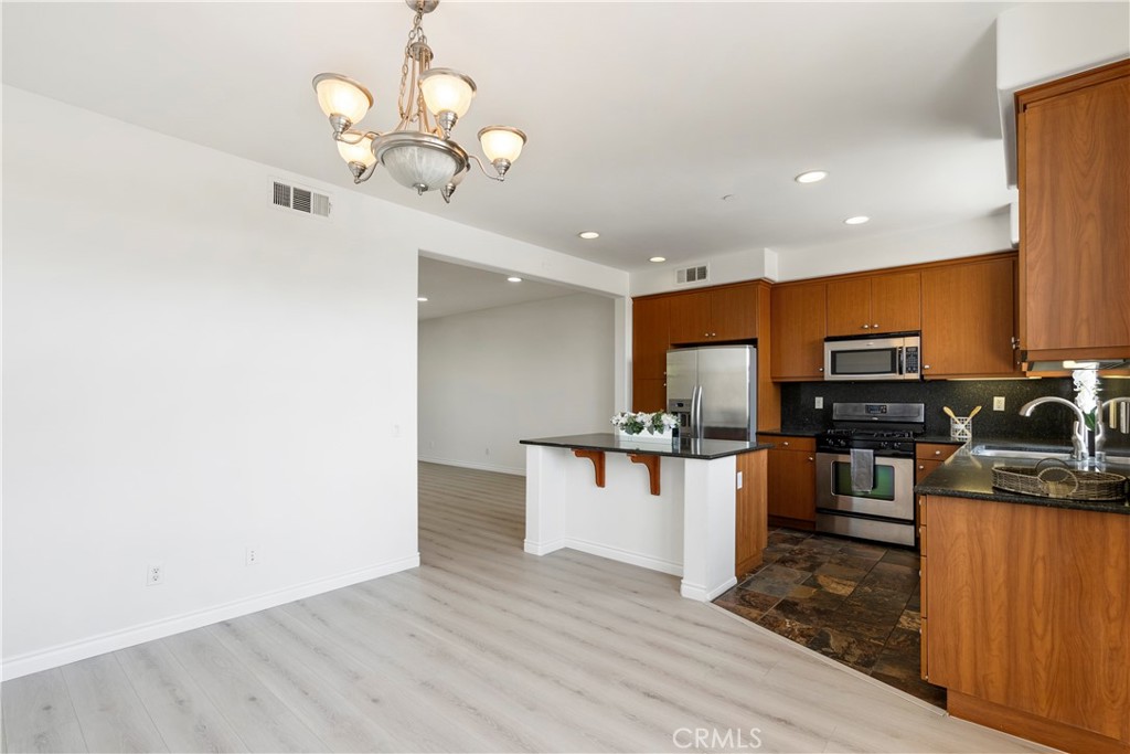 215 West Zinfandel Drive