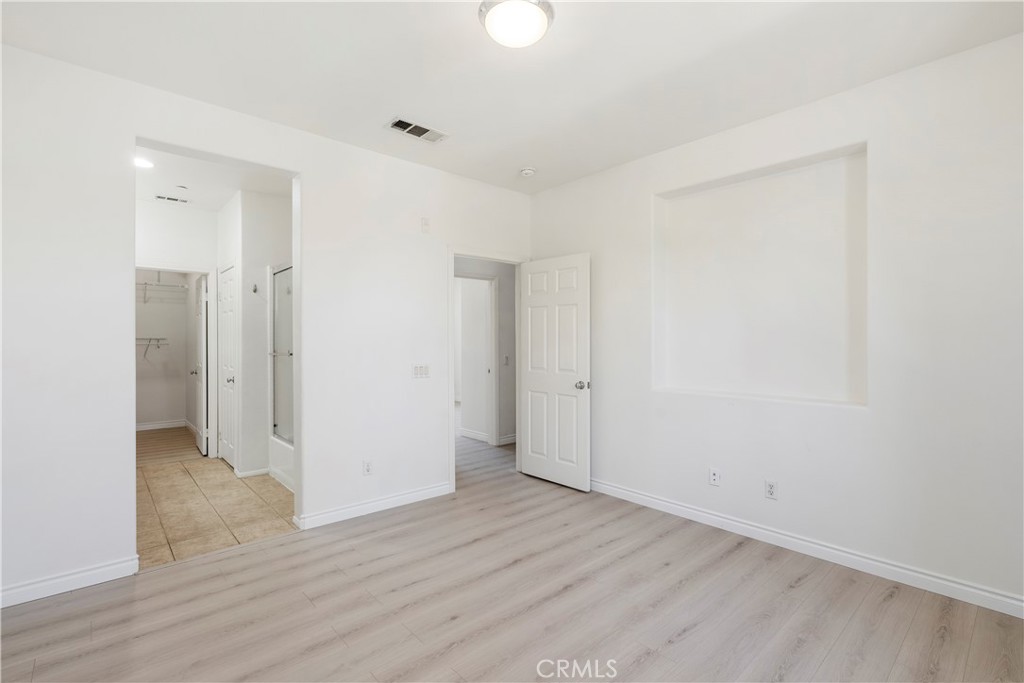 215 West Zinfandel Drive