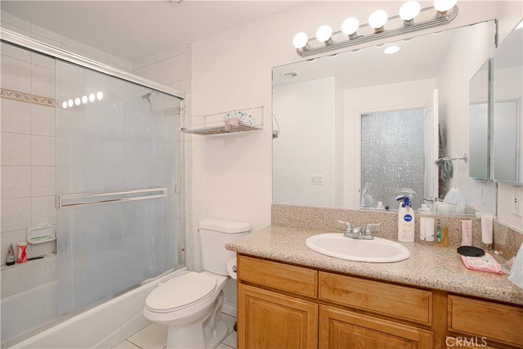 5241 Rosemead Boulevard B