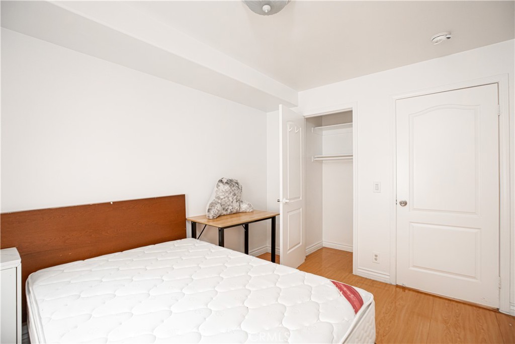 5241 Rosemead Boulevard B