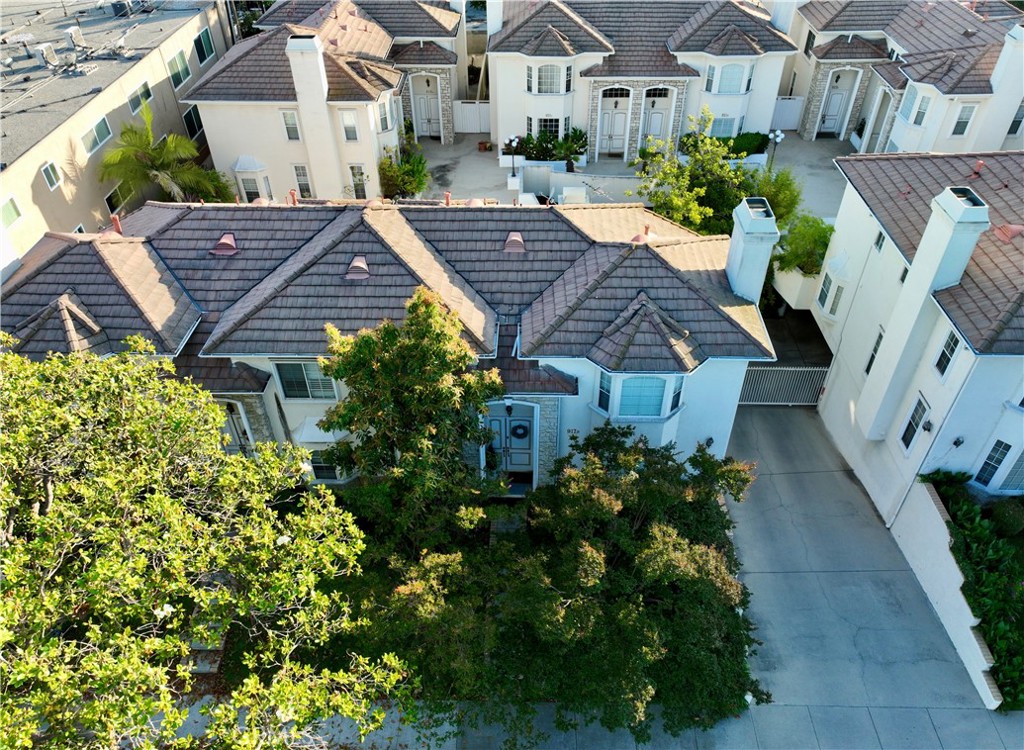 917 N Stoneman Avenue B