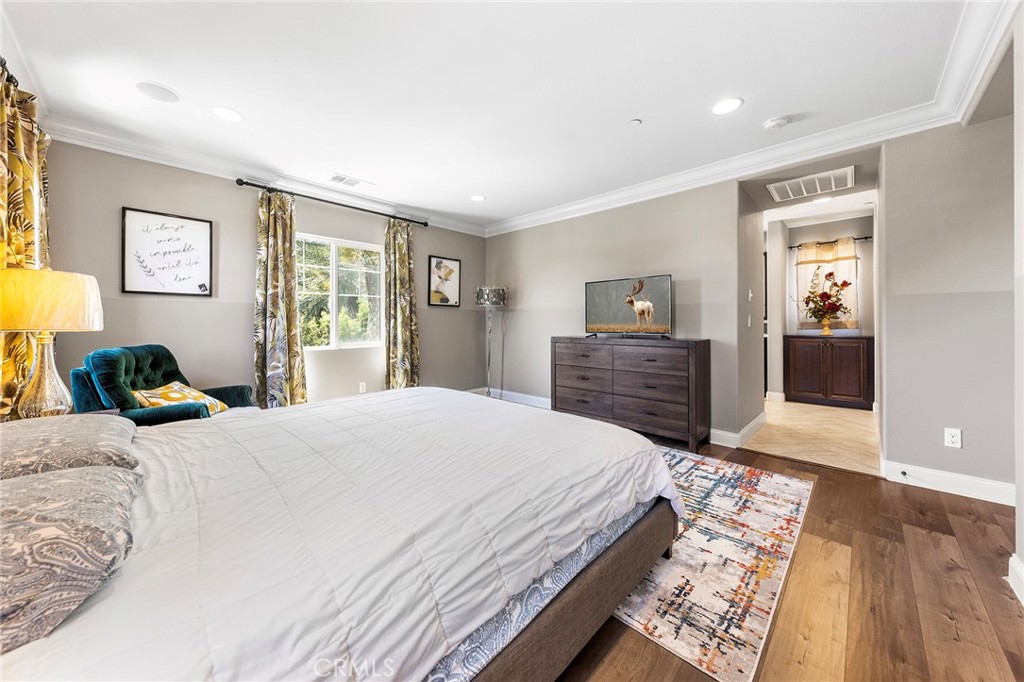 12987 Diamond Dust Court