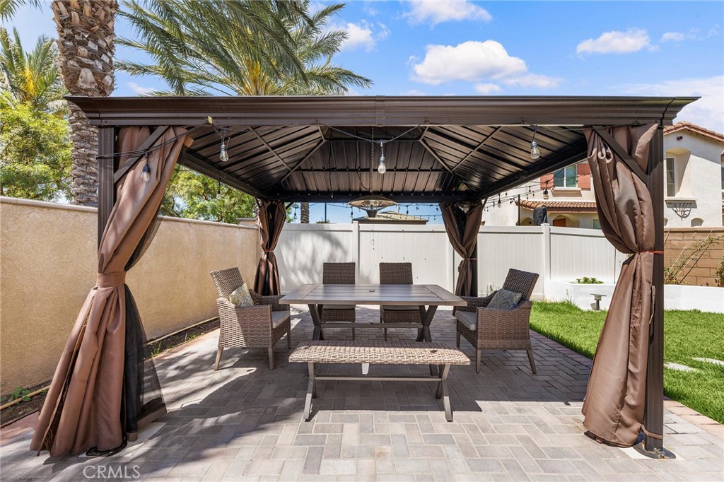 12987 Diamond Dust Court