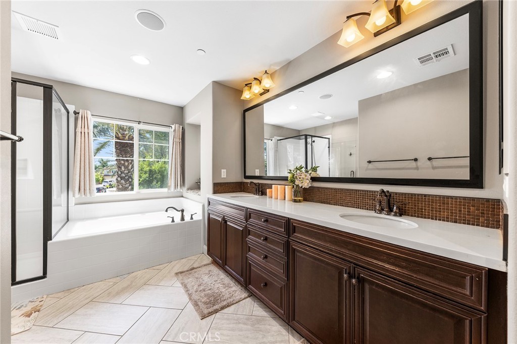 12987 Diamond Dust Court