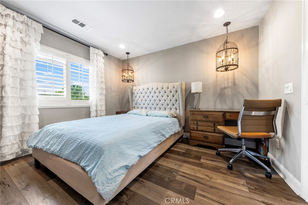 12987 Diamond Dust Court