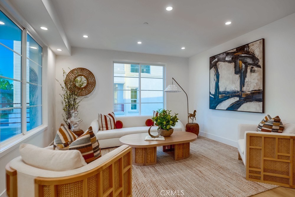 139 Saint Francis Street C