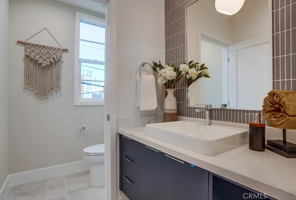 139 Saint Francis Street C