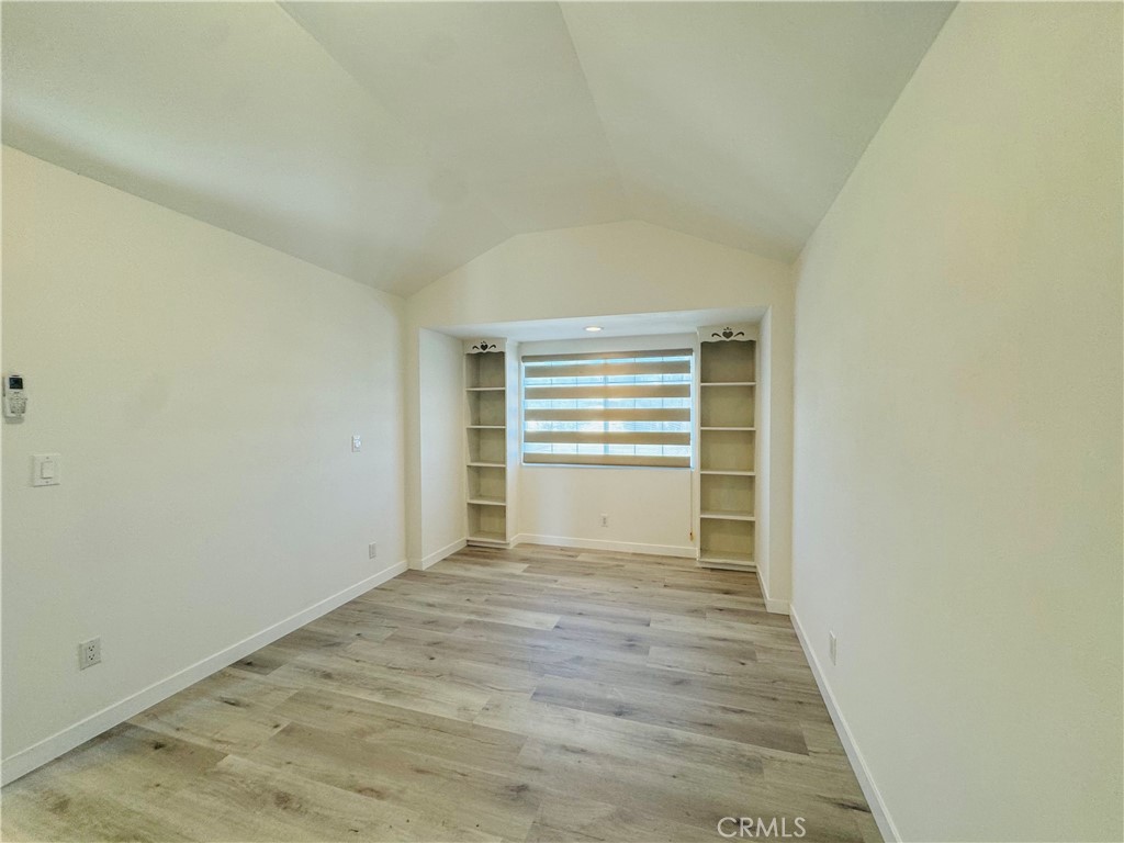 2803 Foss Avenue