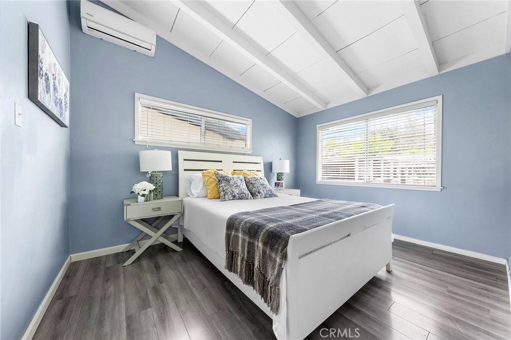 17049 Northam Street