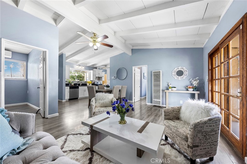 17049 Northam Street