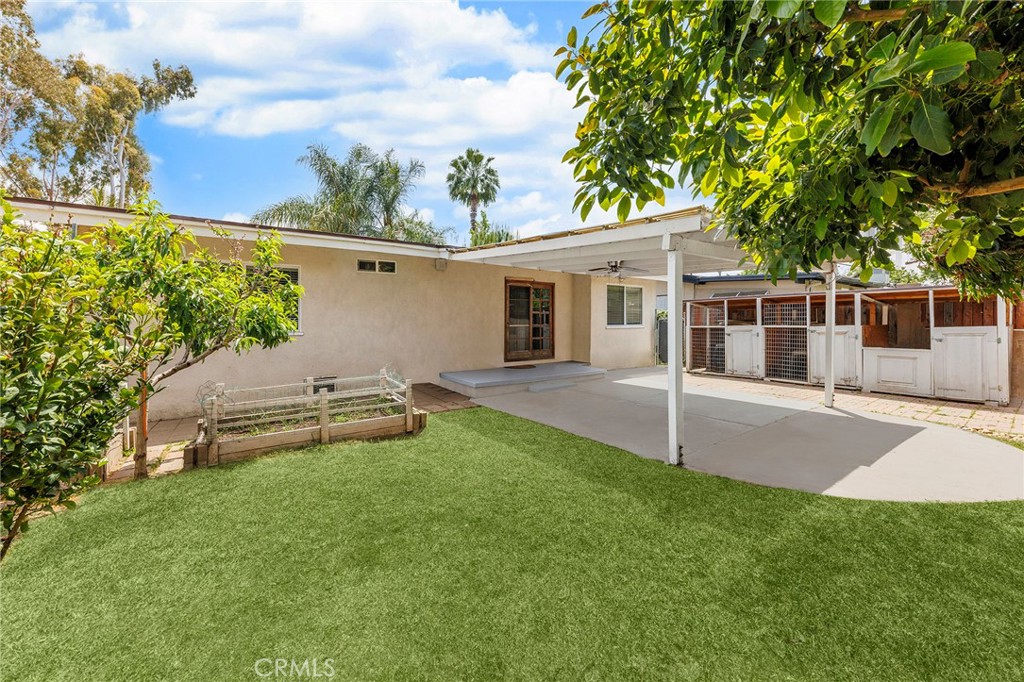 17049 Northam Street