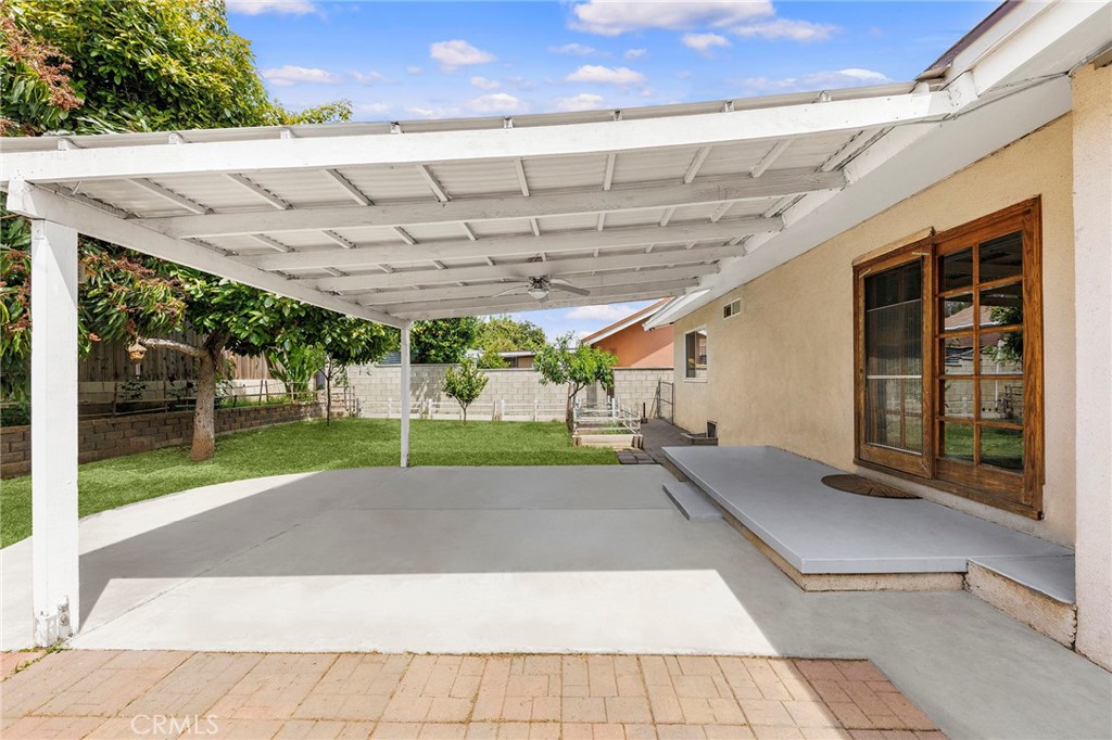 17049 Northam Street