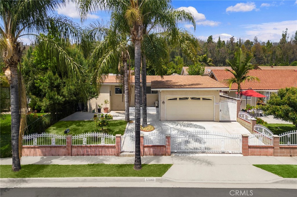 17049 Northam Street