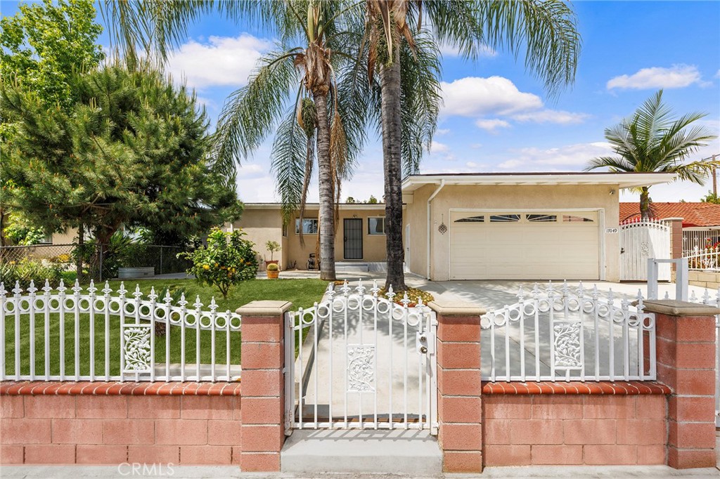 17049 Northam Street