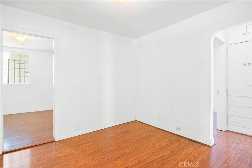 3155 Budau Avenue