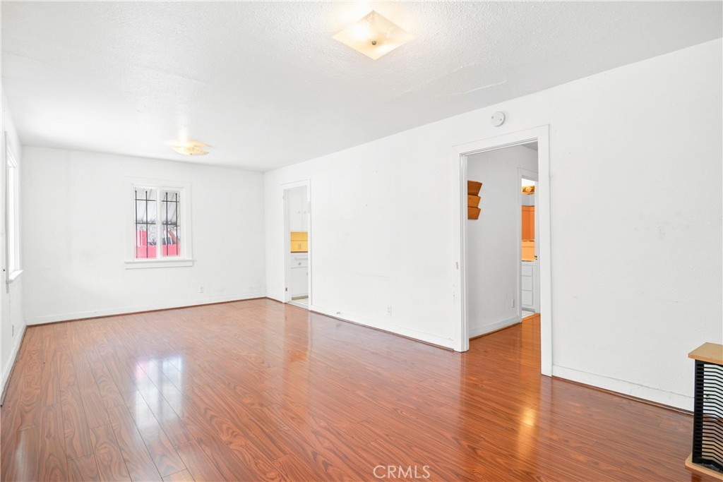 3155 Budau Avenue