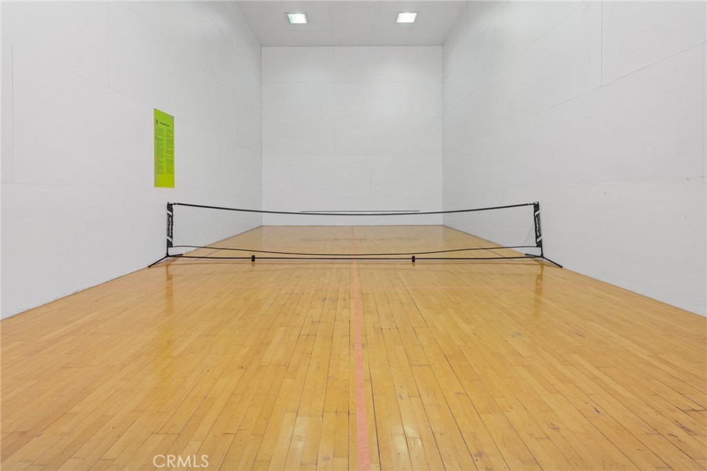 600 W 9th Street 209