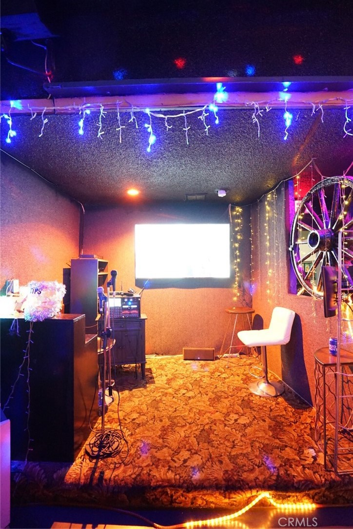 1037 S Baldwin Avenue