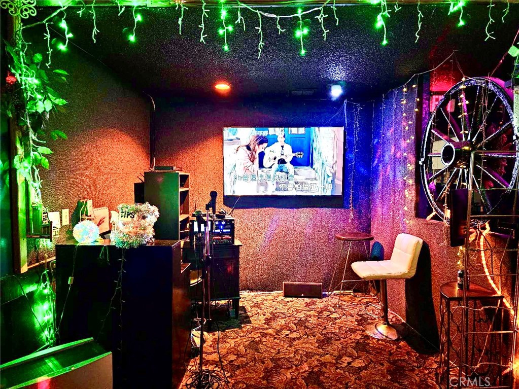 1037 S Baldwin Avenue