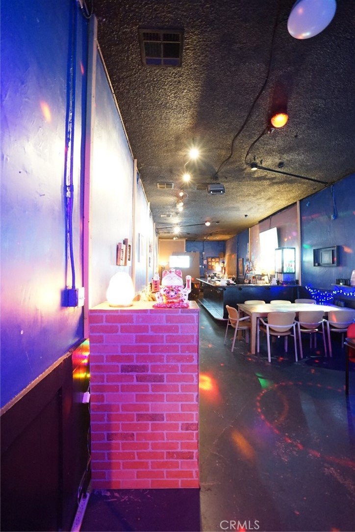 1037 S Baldwin Avenue